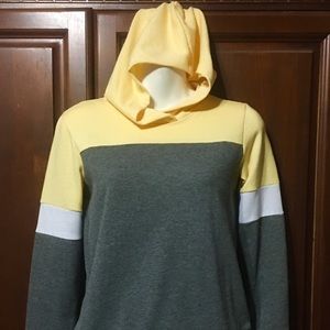 Destined Girls large sweatshirt nwot